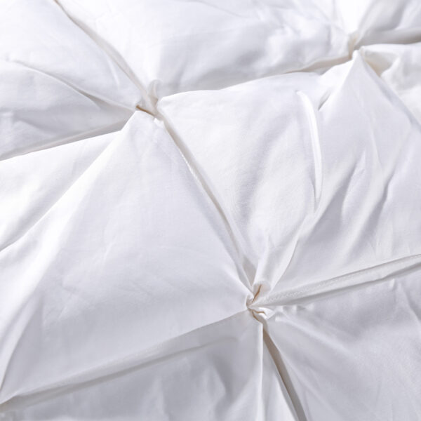 Loren Williams Luxury Down Pillow - Image 5